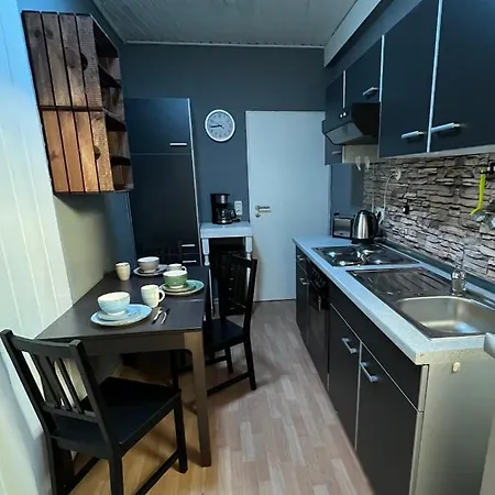 Komfortabel & Kunstvoll Schlafen Vor Den Toren Frankfurts Appartement Langen (Hessen)